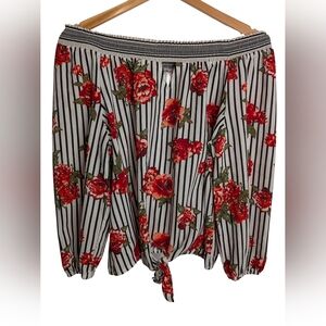 No Boundaries Floral Striped Women's Off The Shoulders Option.